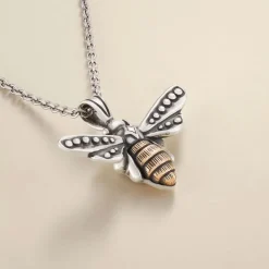James Avery Artisan Jewelry Charms-Bee Pendant