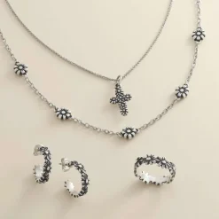 James Avery Artisan Jewelry Necklaces And Chains-Margarita Flower Necklace
